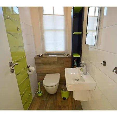 Strandlaeufer Comfortable Glowe