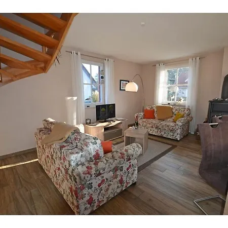 Ferienhaus Strandlaeufer Comfortable Glowe